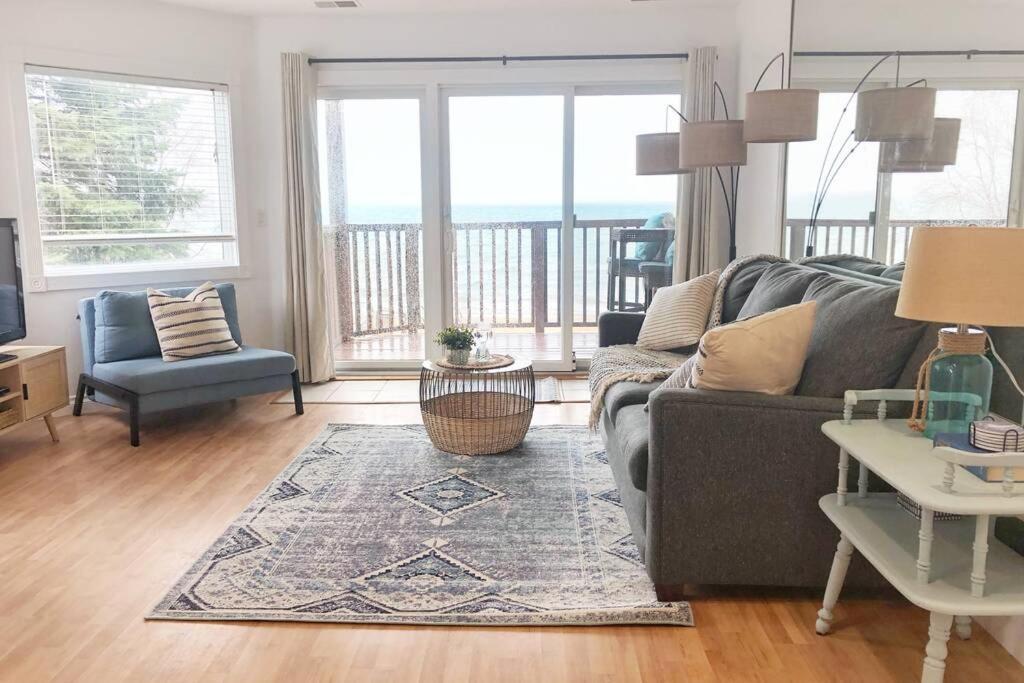 Appartement New Listing Bliss 211! Stunning Bay View