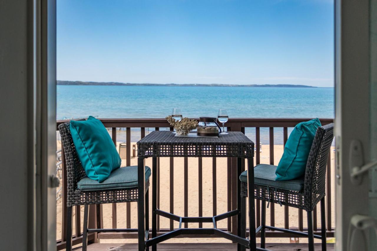 New Listing Bliss 211! Stunning Bay View Apartment *