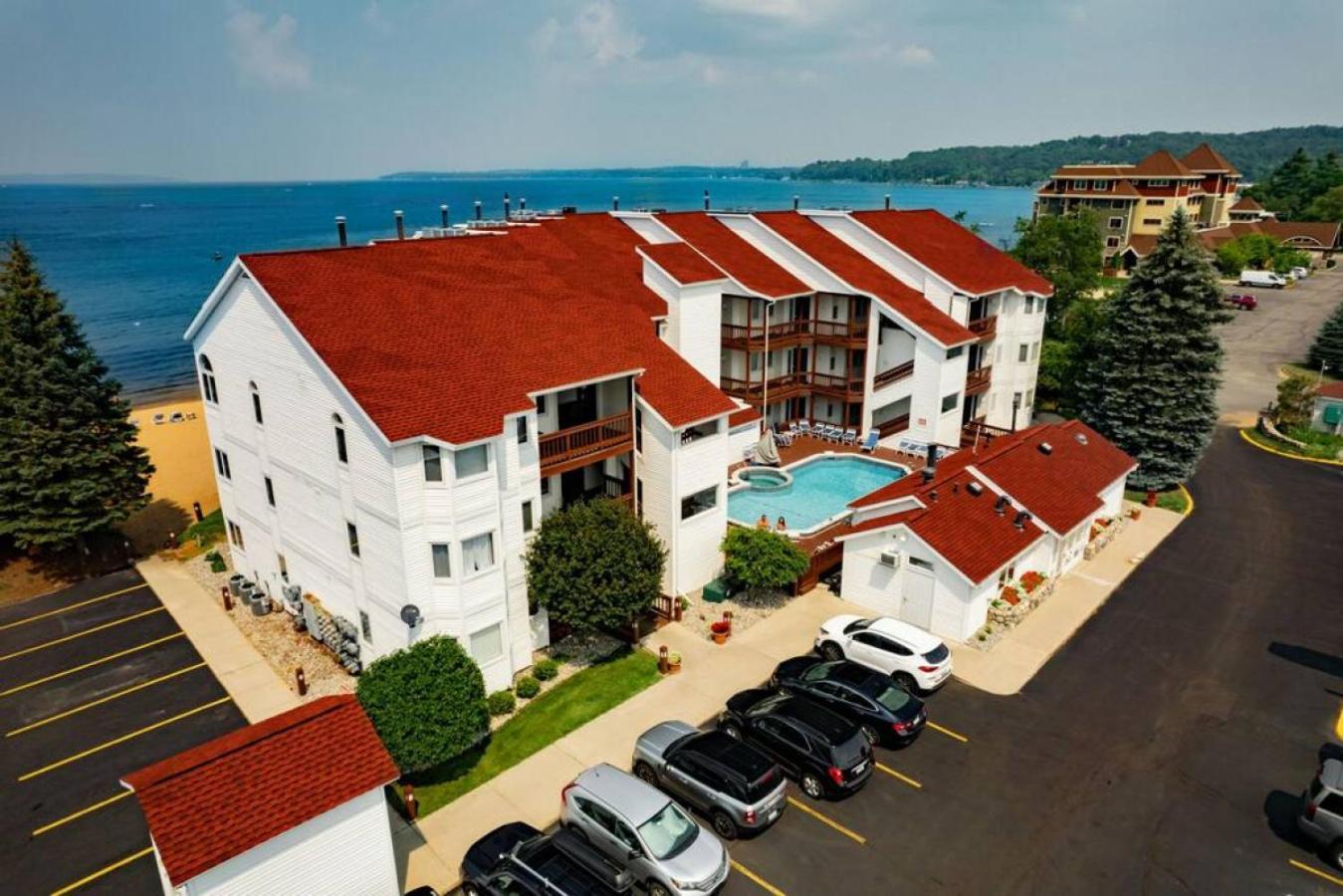 Appartement New Listing Bliss 211! Stunning Bay View